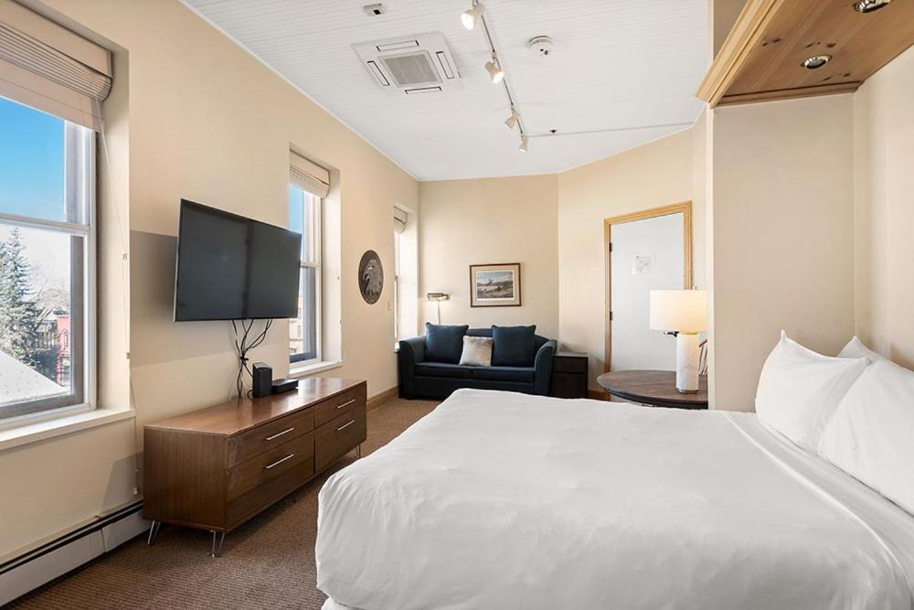 Independence Square 300, Nice Hotel Room With Great Views, Location & Rooftop Hot Tub! Aspen Eksteriør billede